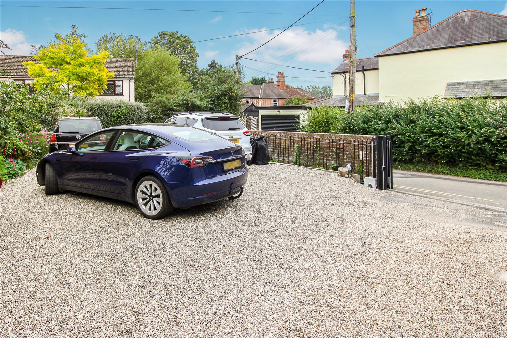 ** SIGNATURE HOME ** Blackmore Road, Blackmore, Ingatestone Keith Ashton